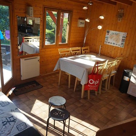 Chalet Avec Piscine Chauffee, Tennis Et Jardin Clos, A 1700M De La Plage De Cabourg - Fr-1-465-22 Exterior photo